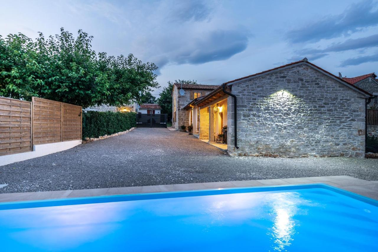 Honey House Villa Roial Buitenkant foto