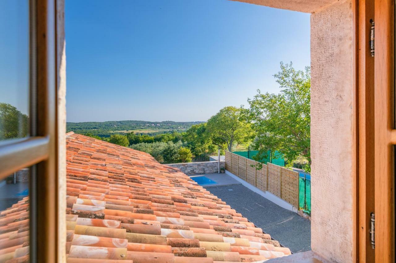 Honey House Villa Roial Buitenkant foto